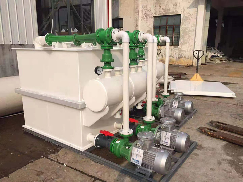 環(huán)保型PP臥式真空機(jī)組