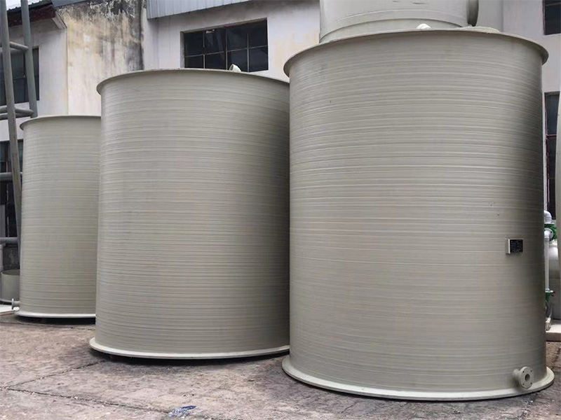 聚丙烯儲罐的罐體擠出纏繞制作優點